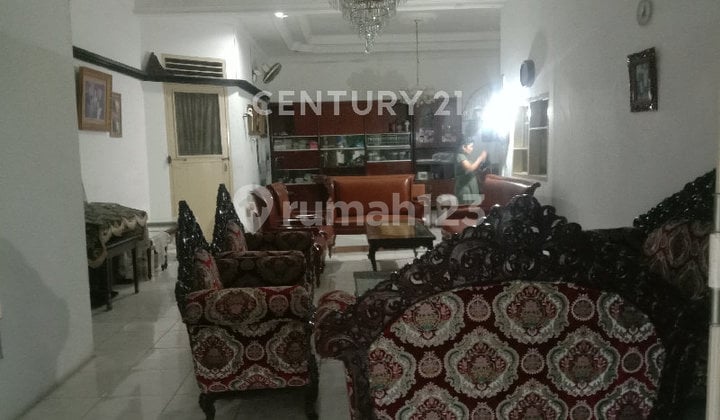 Jual Cepat Rumah Luxury, Letak Strategis di Setia Budi Medan