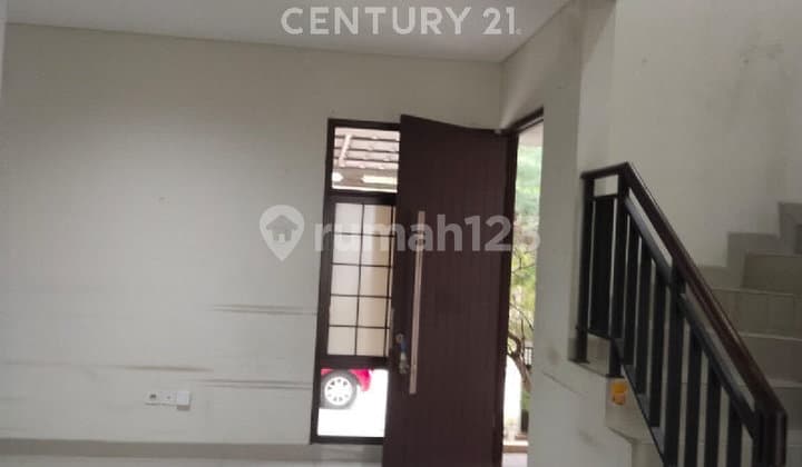 Comfortable Japanese-Themed Residence in Lippo Cikarang