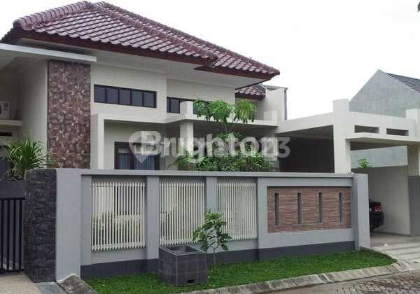 Rumah Besar Muat 2 Mobil Di Cluster Mewah Dekar Riverside Dan Arjosari Malang