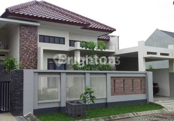 Rumah Besar Muat 2 Mobil Di Cluster Mewah Dekar Riverside Dan Arjosari Malang