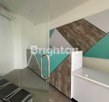 Gedung / Ruko / Tempat Usaha 3 Lantai Dekat Ub Suhat Malang