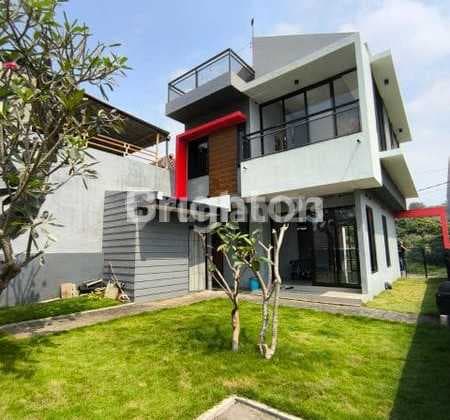 Rumah Villa 3 Lantai Cocok untuk Investasi di Tlogomas Kota Malang