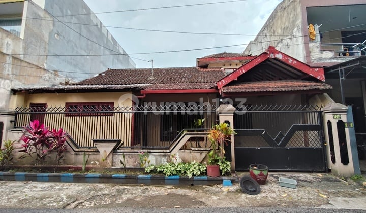 Rumah Hitung Tanah di Celaket