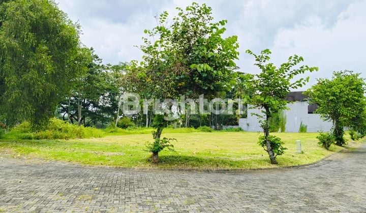 TANAH VIEW LAPANGAN GOLF di TELAGA GOLF