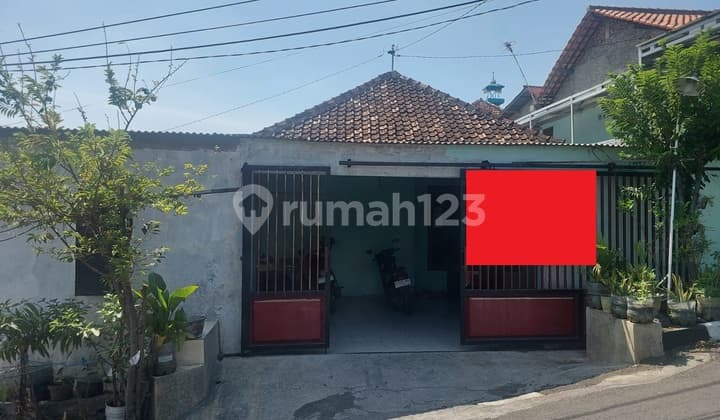 For Sale Nice House in Kembang Arum, West Semarang (BPAR)
