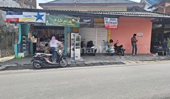 Kos Rumah Toko di Pleburan jalan besar