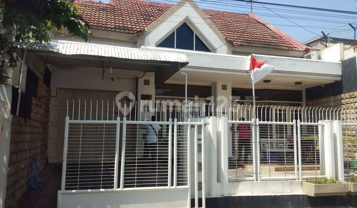Rumah Di Tengah Kota Semarang, Dekat Simpang Lima