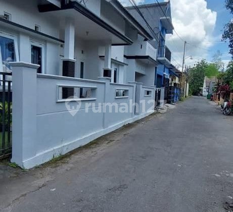 House for Sale in Condong Catur, Depok, Sleman