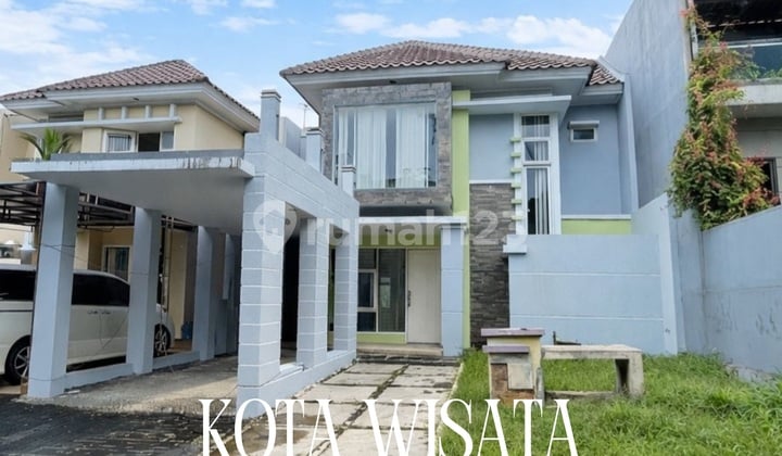 Jual Cepat Depan Taman di Legenda Wisata Cibubur