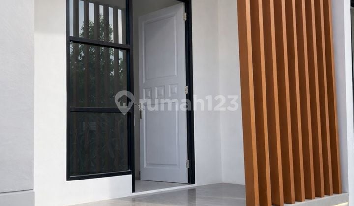 Siap Huni Rumah Dikota Wisata Cibubur