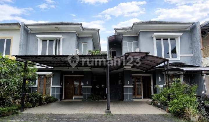 Siap Huni Rumah Dikota Wisata Cibubur