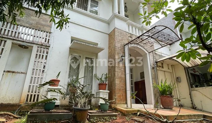 Rumah 2 Lantai di Citragrand Cibubur Rumah SHM di Citra Grand