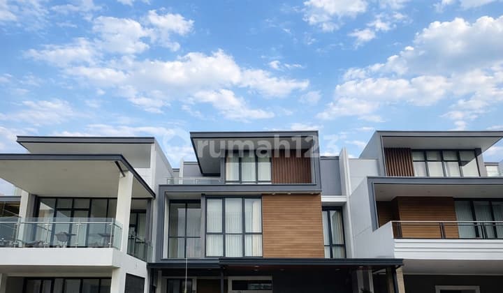 Siap Huni Rumah Mewah Dikota Wisata