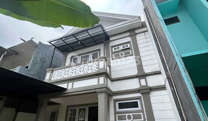 Rumah 2 Lantai Siap Huni Dalam Cluster di Kota Wisata