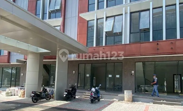Ruko Gandeng Baru Lokasi Terdepan di Kota Wisata