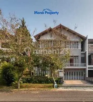 Rumah Cantik Besar Nego Sampai Jadi di Dago Pakar Bandung