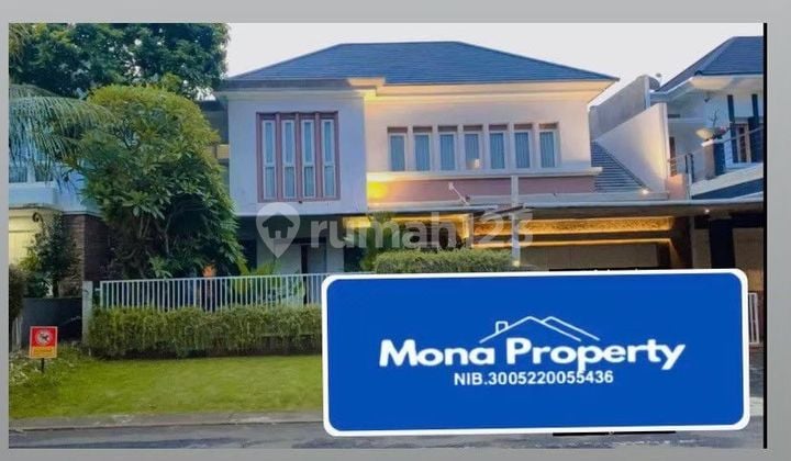 For Sale Fully Furnished Boulevard House Ready to Occupy in Kota Wisata