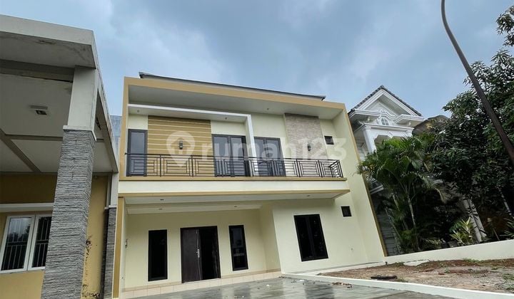 Rumah Premium Renovasi Total Siap Huni di Kota Wisata