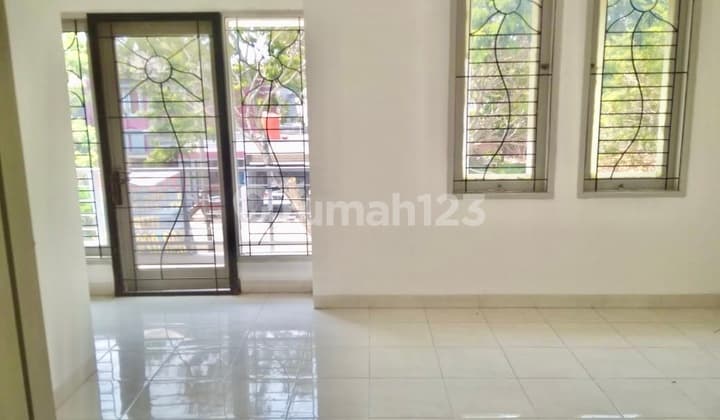 Beautiful HOEK House in Pasadena Cluster, Delta Mas City, Central Cikarang