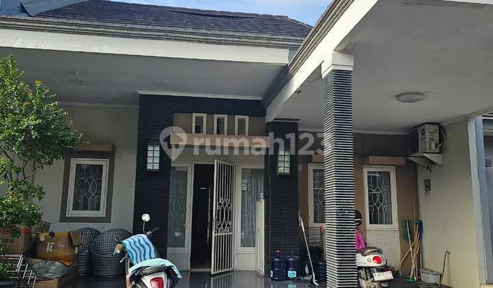 Dijual Murah Rumah 4 Kamar Grandwisata