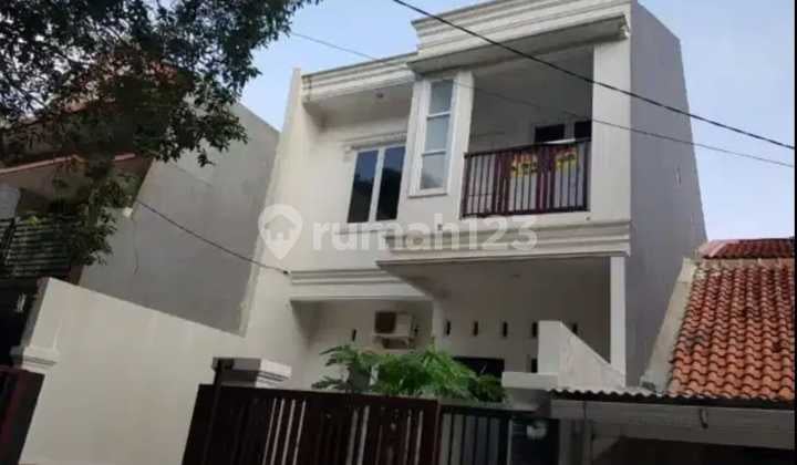 Jual Rumah Cantik Di Jakarta Timur Akses 5 Menit Tol Jatiwaringin