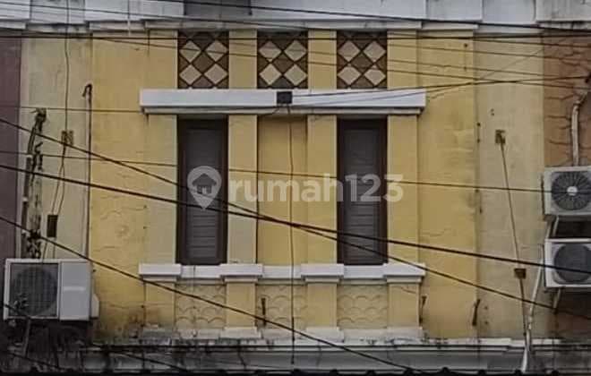 For Sale Fast 3-Storey Shop House in Taman Surya III, Cengkareng, West Jakarta