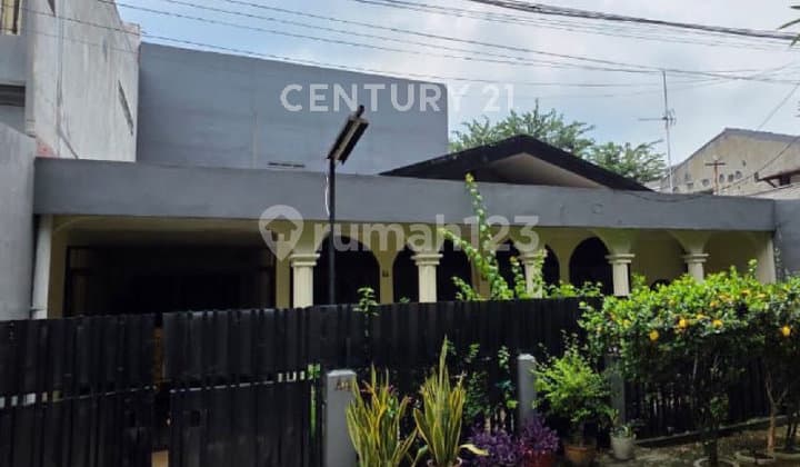 Rumah Strategis Aman Nyaman,Bebas Banjir di Pasar Minggu Jkt