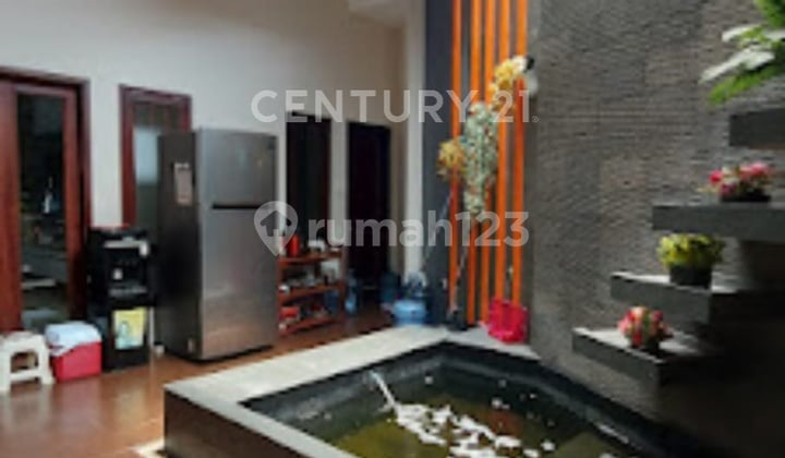 Rumah Cantik Siap Huni Lokasi Strategis Di Pusat Kota