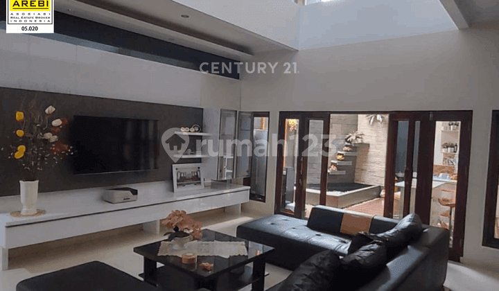 Jual Rumah Bagus Terawat Jalan Nilem Buah Batu Bandung
