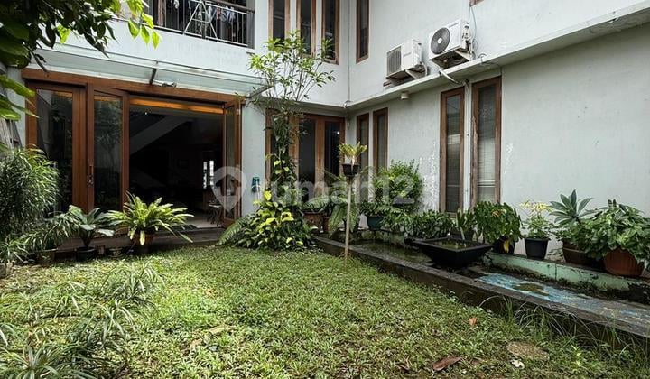 Hidden Gem Pondok Indah Rumah Mewah Backyard Luas Hadap Selatan
