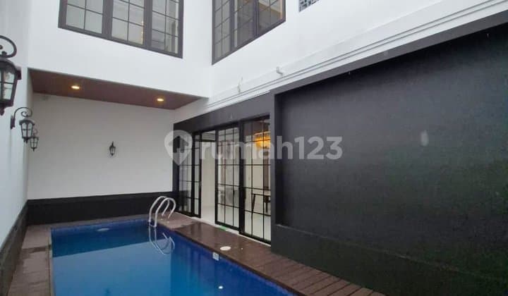 Rumah Brand New Swimming Pool Full Marmer di Pondok Indah SHM