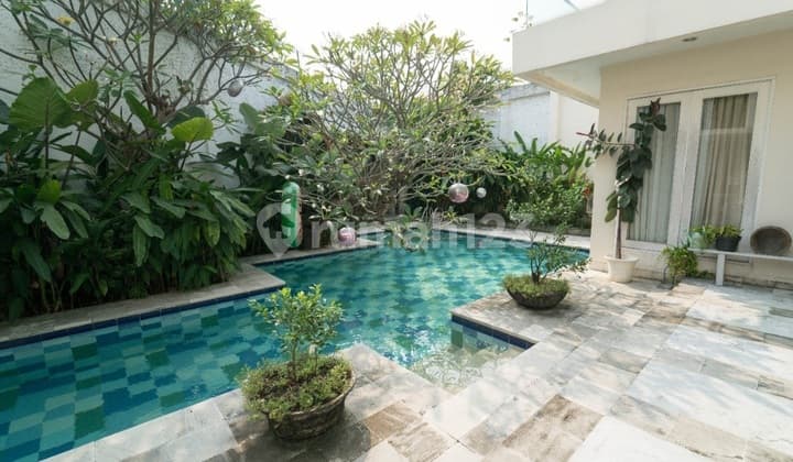 Hot Stock!! Beautiful House Ready to Occupy Prime Area Pondok Indah Serene Green Environment SHM