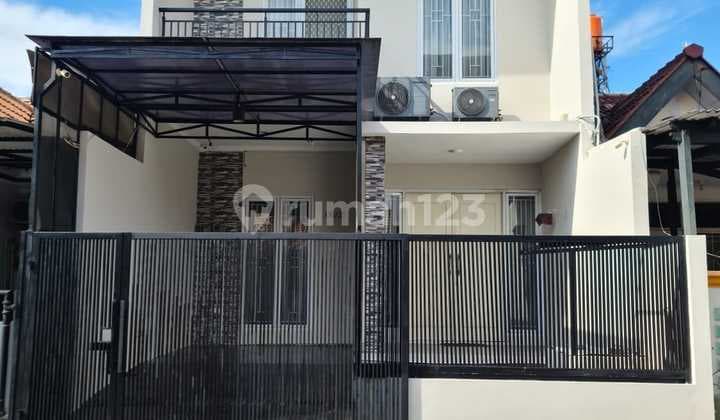 Dijual Rumah Semi Furnished Siap Huni 4 Kt 2.5 Lantai 2.1 M Nego