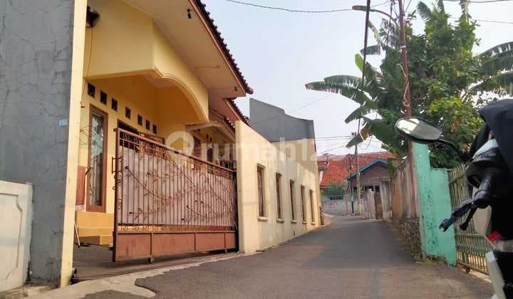 Dijual Rumah Asri di Dekat Stasiun Lenteng Agung Jakarta Selatan