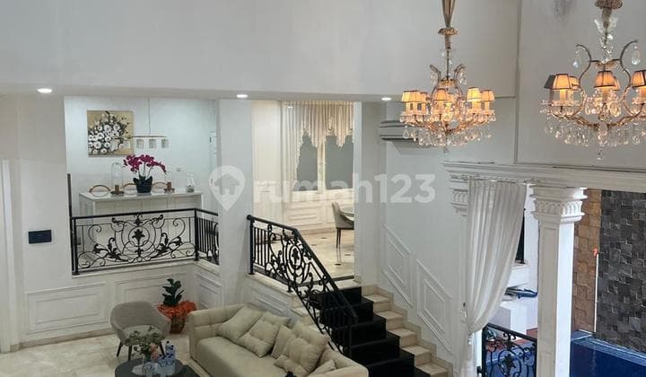 Luxury Ready-to-Occupy House in Pondok Indah