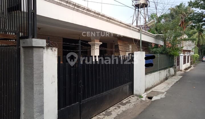 Dijual Rumah di Kebayoran Baru Jaksel Lokasi Strategis