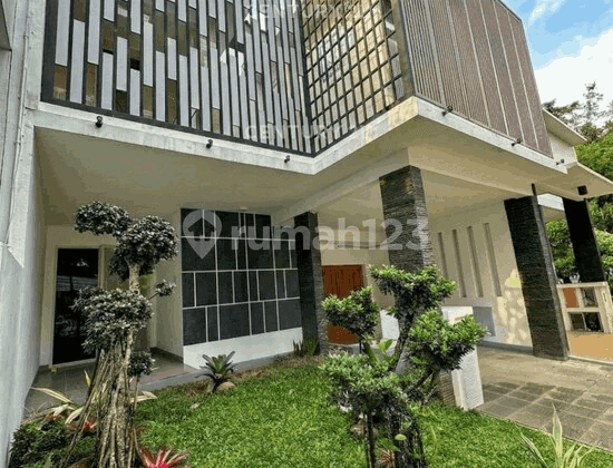 Dijual Rumah Siap Huni di Kebayoran Bintaro Jaya Sektor 7