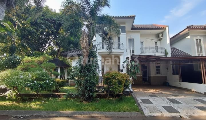 Rumah Hook di Senayan Bintaro Jaya Sektor 9