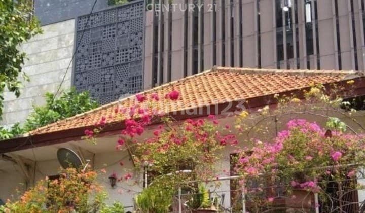 Dijual Rumah Hitung Tanah di Tulodong Atas