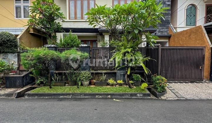 For Sale Neat House in Premium Location Pondok Indah