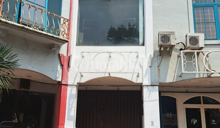 Dijual Ruko Lokasi Bagus di Golden Road BSD City