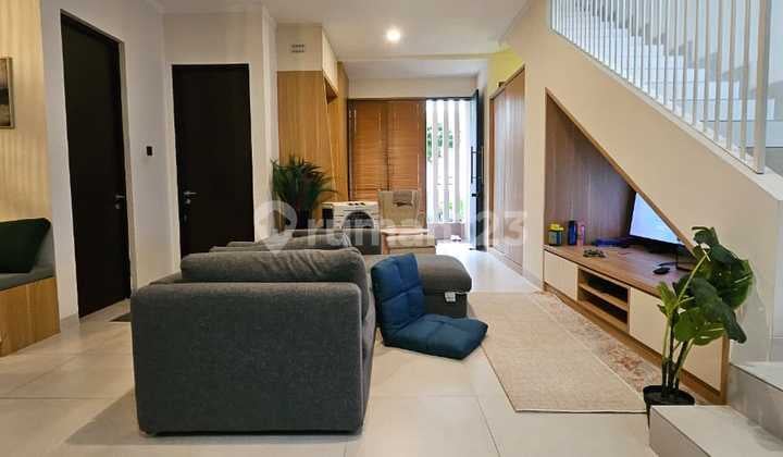 Rumah Lokasi Strategis Siap Huni Discovery Residence Bintaro