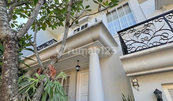 Rumah Luas di Puspita Loka BSD, Nyaman & Strategis