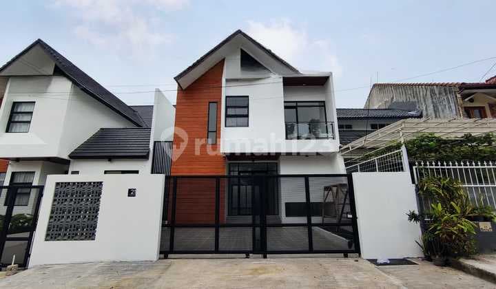 For Rent 2-Story House in Sukaluyu Area, Bandung