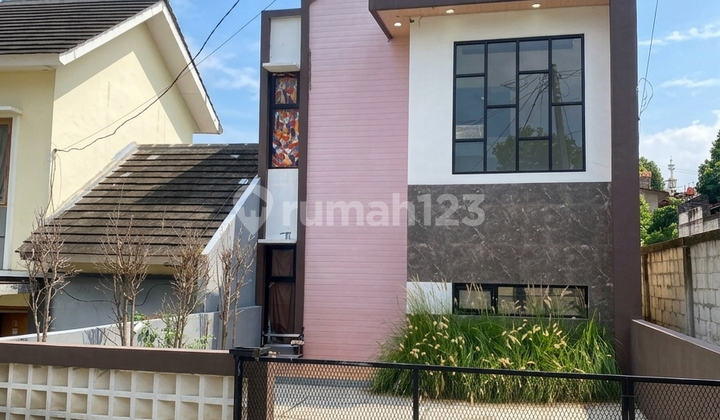 House for Sale in Cibiru Regency Complex, Bandung