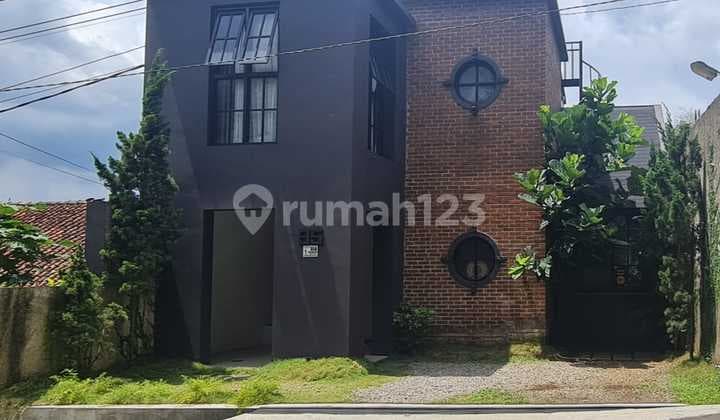 Dijual Rumah Daerah Dago Pakar Bandung
