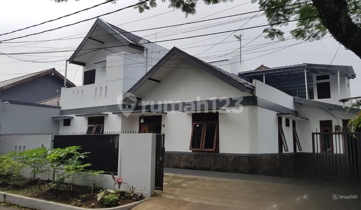 Disewakan Rumah Daerah Cipaganti Bandung