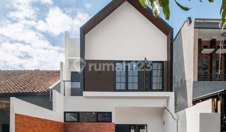 Dijual Rumah Daerah Antapani Bandung