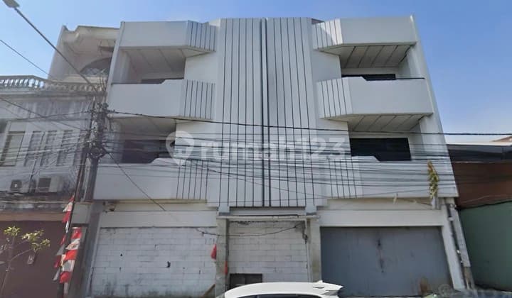 For Sale: Building in the Jendral Sudirman Area, Bandung