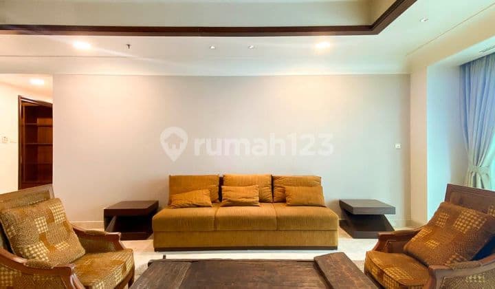 Dekat Akses Tol, Apartemen Pakubuwono Residence 3Br, Full Furnished